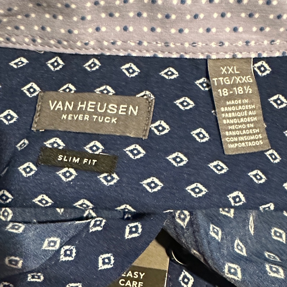 NWT Van Heusen Mens - XXL Never Tuck Navy Blue Patterned Shirt - Picture 7 of 7